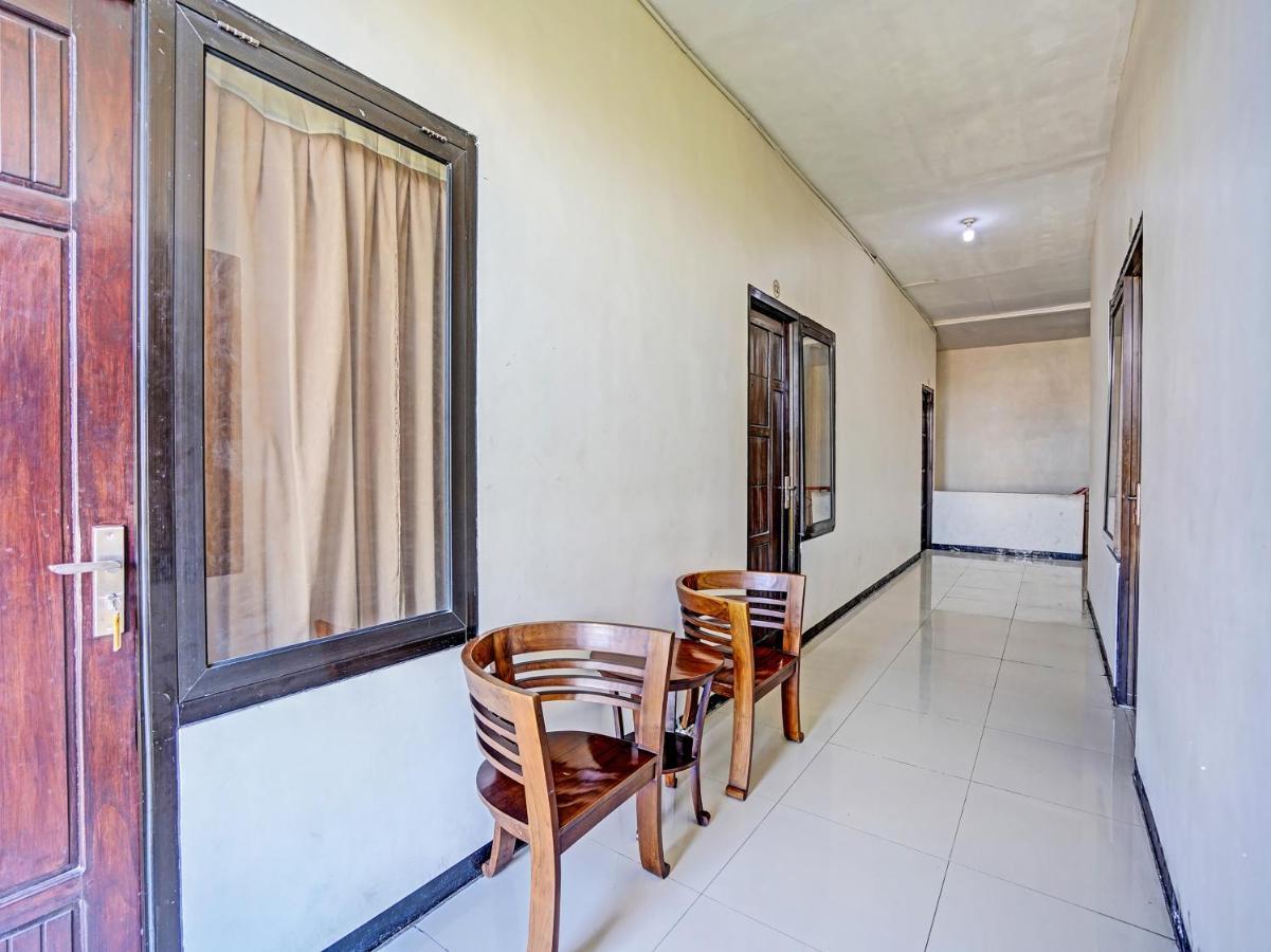 Oyo 91587 Griya Buah De5 Syariah Hotel Sidoarjo Exterior foto