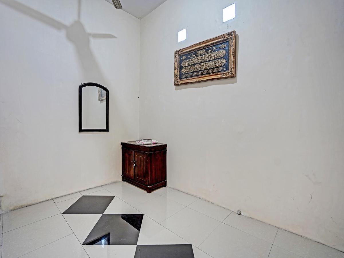Oyo 91587 Griya Buah De5 Syariah Hotel Sidoarjo Exterior foto